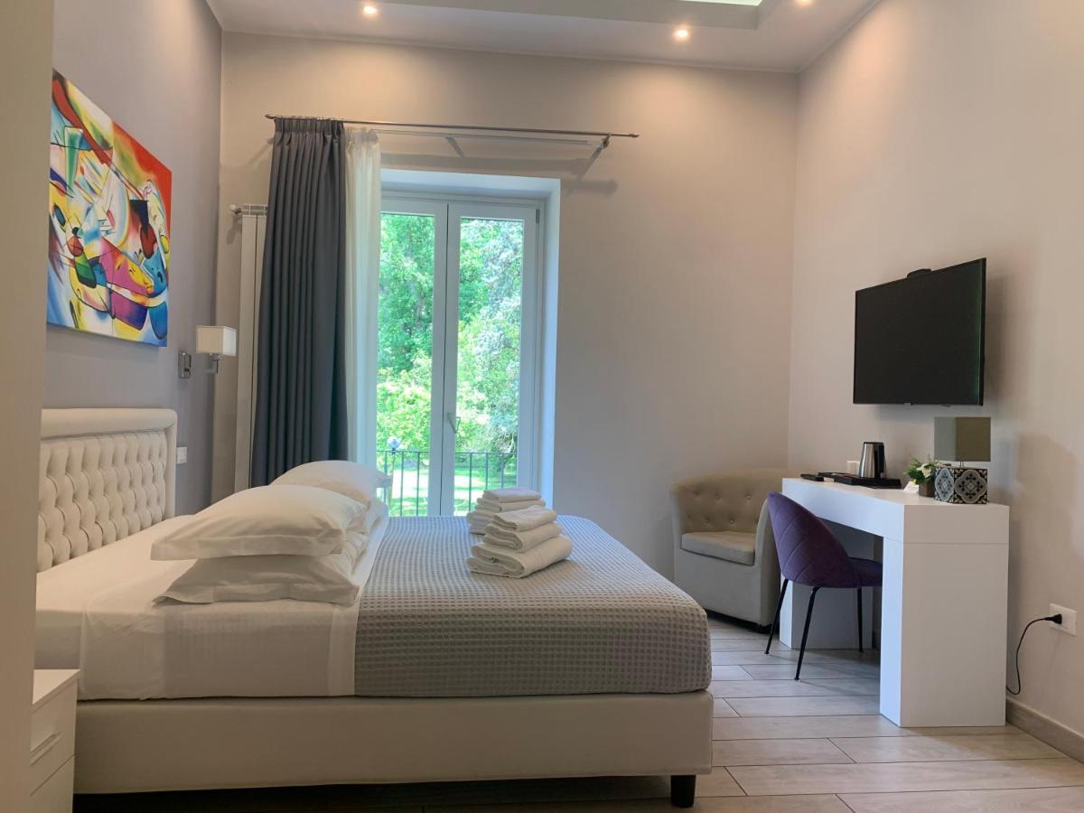Bed and Breakfast Royal Gardens Caserta Exterior foto