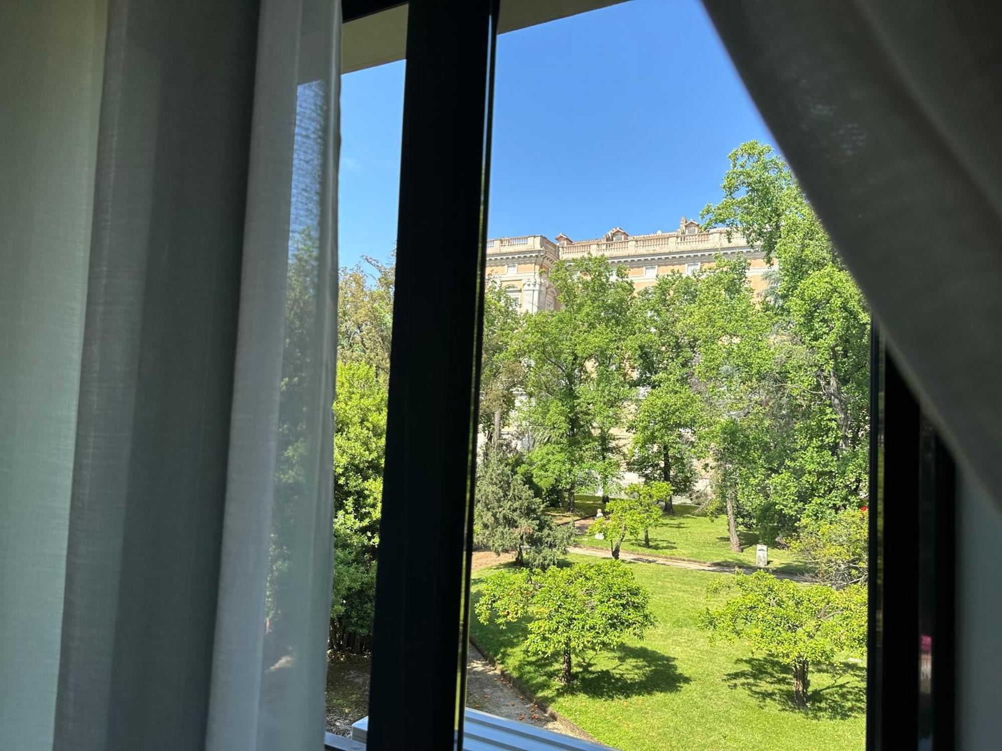 Bed and Breakfast Royal Gardens Caserta Zimmer foto